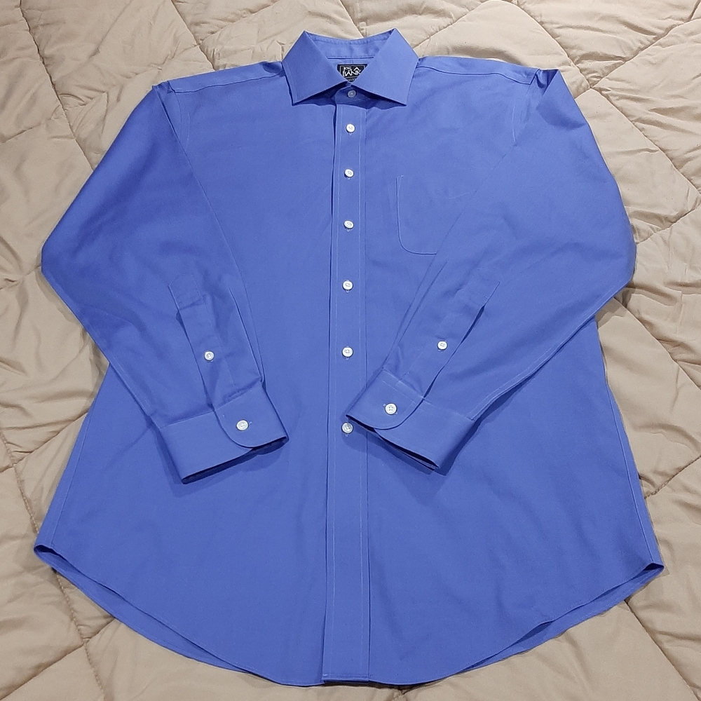 JOS A Bank Traveler's Collection Blue Button Down Dress shirt Size 15.5 - 32